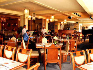 Movenpick Suriwongse Hotel Chiang Mai,Chiang Mai>>Chang Khlan,4 star