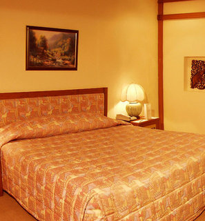 Movenpick Suriwongse Hotel Chiang Mai,Chiang Mai>>Chang Khlan,4 star