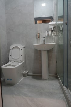 ninety boutique hotel