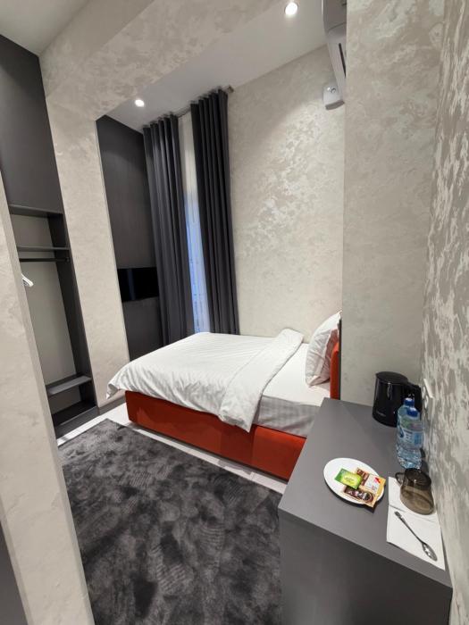 ninety boutique hotel