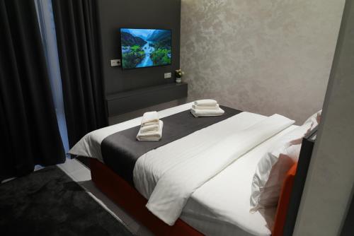 ninety boutique hotel