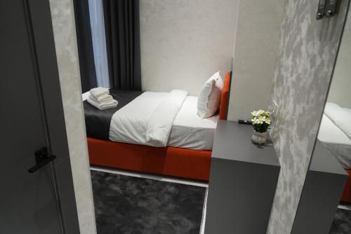 ninety boutique hotel