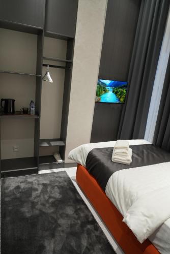 ninety boutique hotel