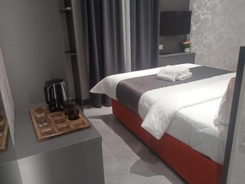 ninety boutique hotel