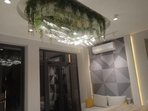 ninety boutique hotel
