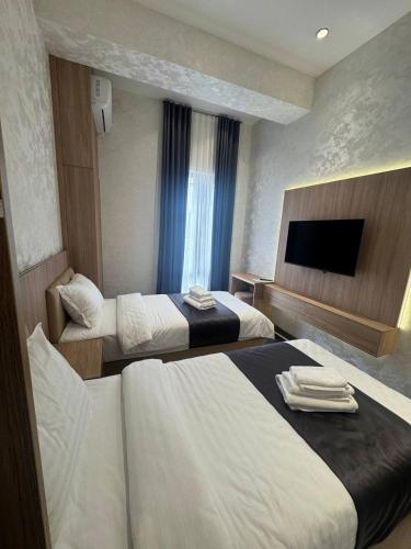 ninety boutique hotel
