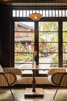 floral lux hotel qinghe hotel