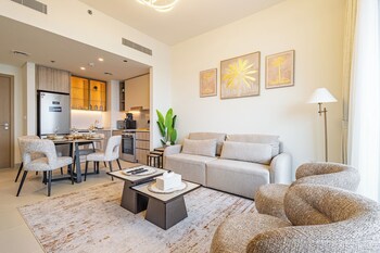 Superhost 1Br Near Dubai Hills Mall,,0 star