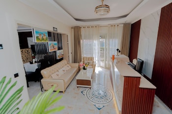 One Click Cozy Suites,,3 star