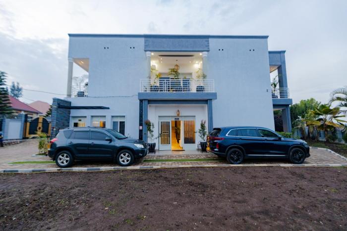 one click cozy suites