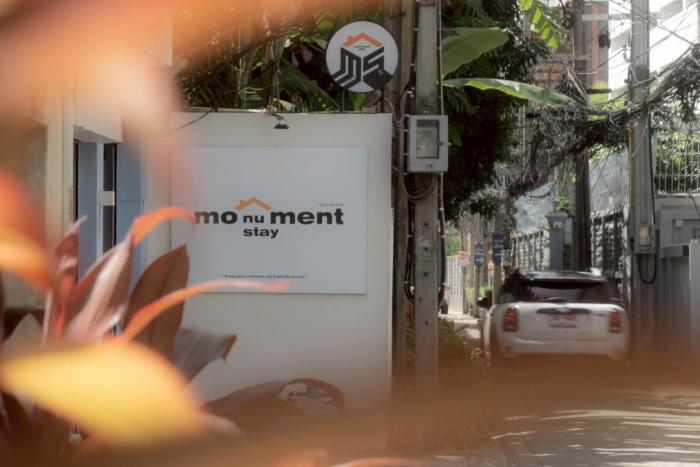 monument stay