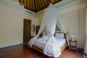 ladera villa ubud