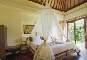 ladera villa ubud