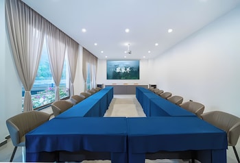 zhangjiajie yunxi scenic hotel