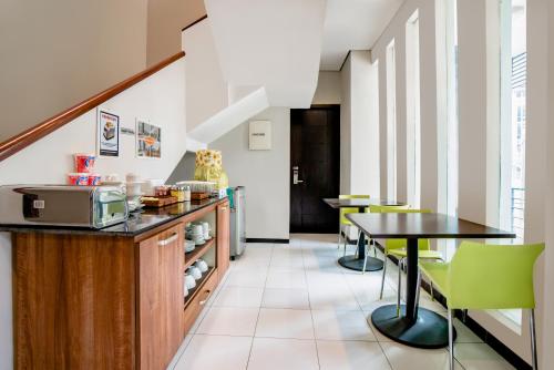 legreen suite setiabudi