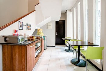 legreen suite setiabudi