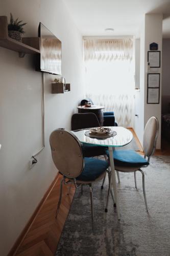 luks apartman jugi free public parking