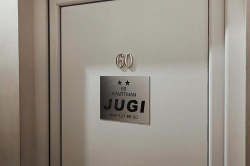 luks apartman jugi free public parking