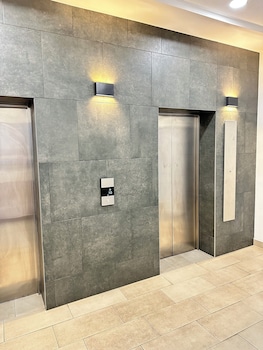 peravi suites at loxwood