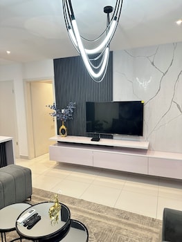 peravi suites at loxwood