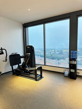 peravi suites at loxwood