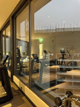peravi suites at loxwood