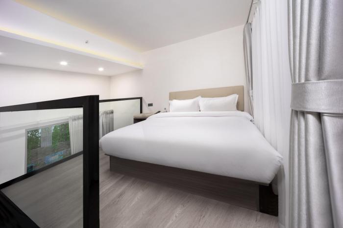 deyu gm e sports hotel