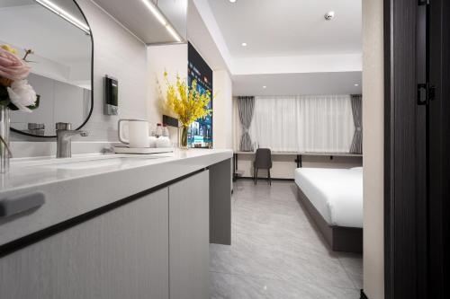 deyu gm e sports hotel