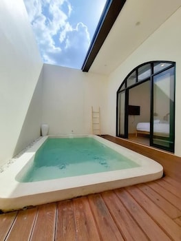 Cerita Kita Villa,,3 star