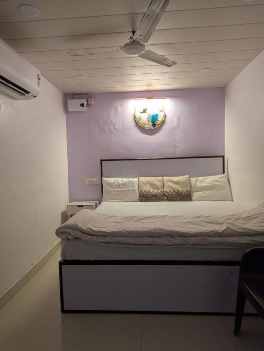 meenakshi guest house