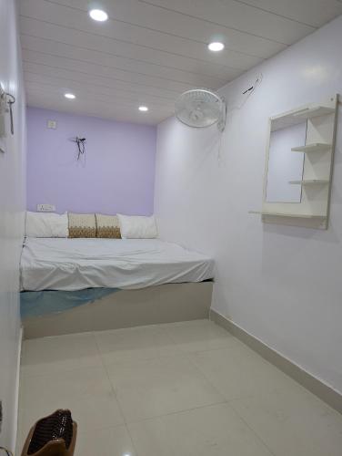meenakshi guest house
