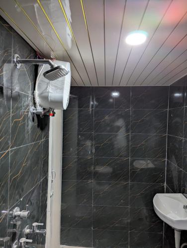 meenakshi guest house