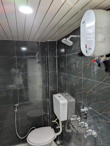 meenakshi guest house