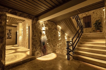 Konak Stone House,,3 star