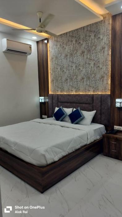 new hotel avni