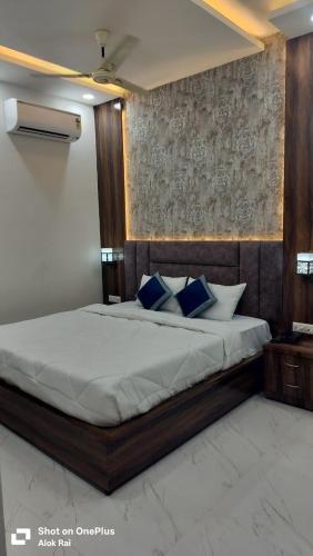 new hotel avni