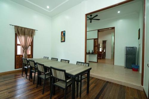 padimas villa datai valley