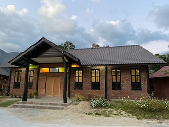 padimas villa datai valley