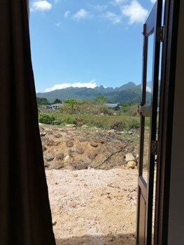 padimas villa datai valley