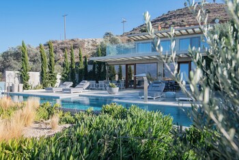 marnos grand villa