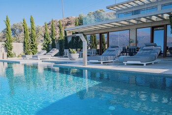 marnos grand villa