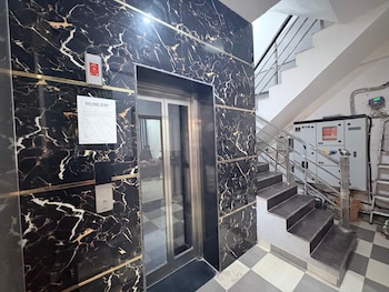 hotel 69