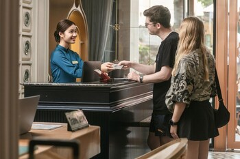 solar premium hotelandspa