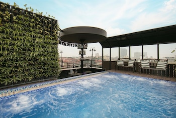 solar premium hotelandspa