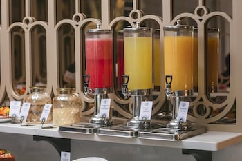 solar premium hotelandspa