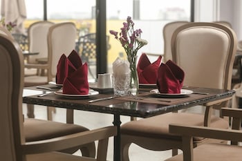 solar premium hotelandspa