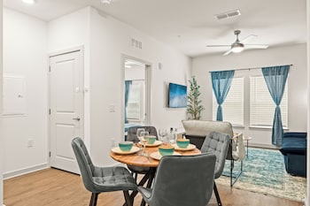 adeline apartments 15m to parks pet friendly free parking by heavenly homes