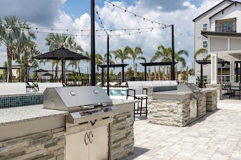 adeline apartments 15m to parks pet friendly free parking by heavenly homes