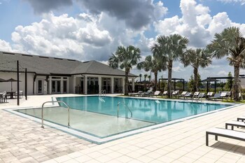 adeline apartments 15m to parks pet friendly free parking by heavenly homes