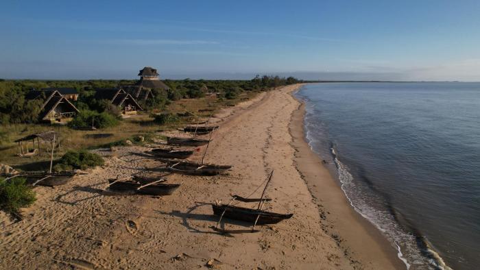 saadani beach camp